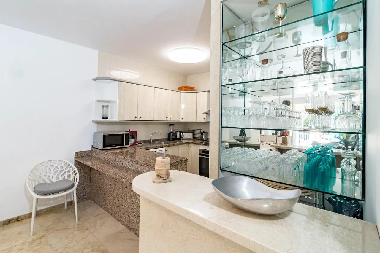 Holiday home Cozy 2 Bedroom Corner Apartment In Puerto Banus With A Stunning Terrace Marbella