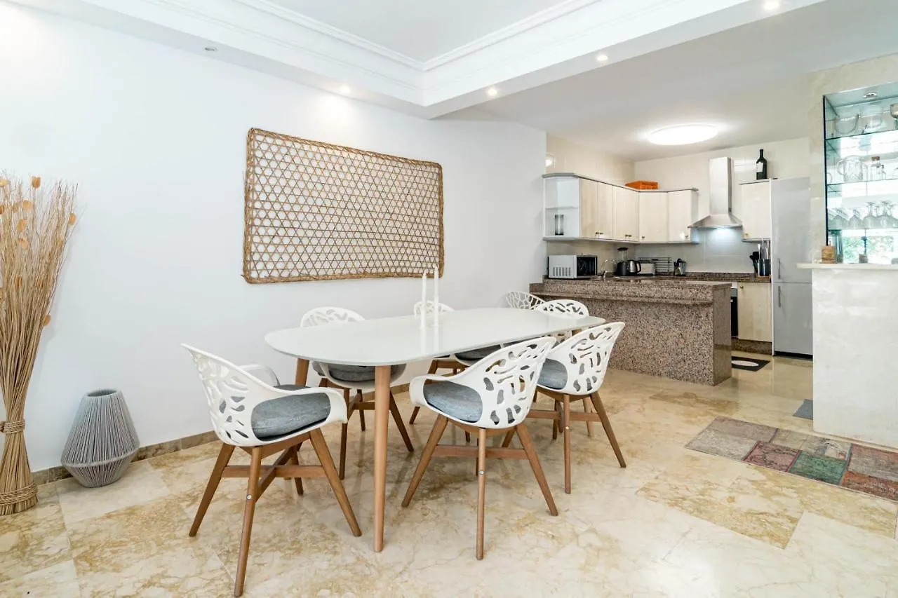 Holiday home Cozy 2 Bedroom Corner Apartment In Puerto Banus With A Stunning Terrace Marbella