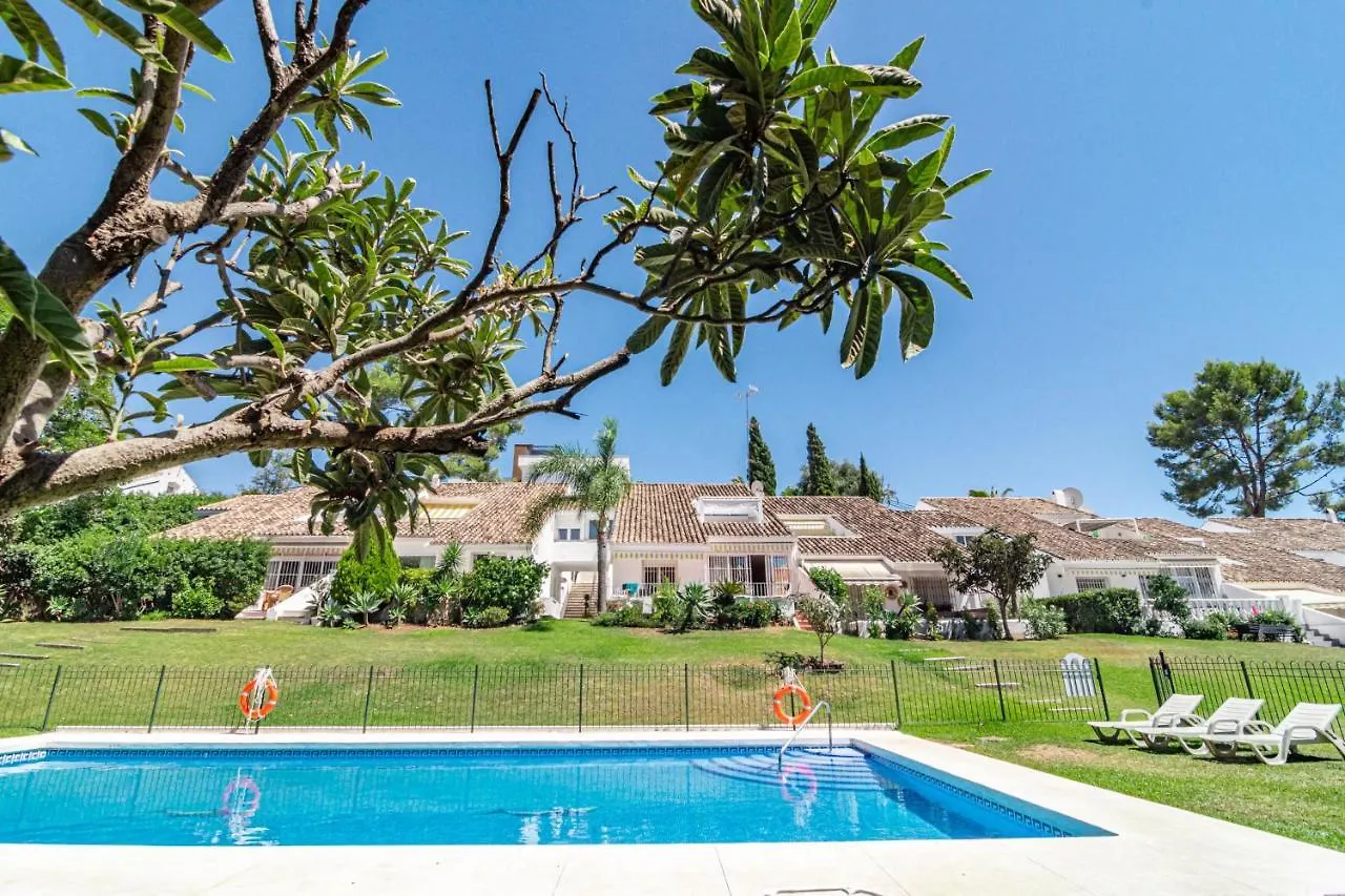 Cozy 2 Bedroom Corner Apartment In Puerto Banus With A Stunning Terrace Marbella Holiday home