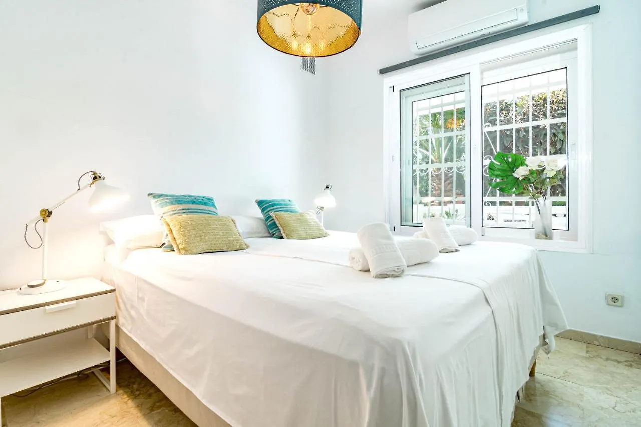 Cozy 2 Bedroom Corner Apartment In Puerto Banus With A Stunning Terrace Marbella Spain